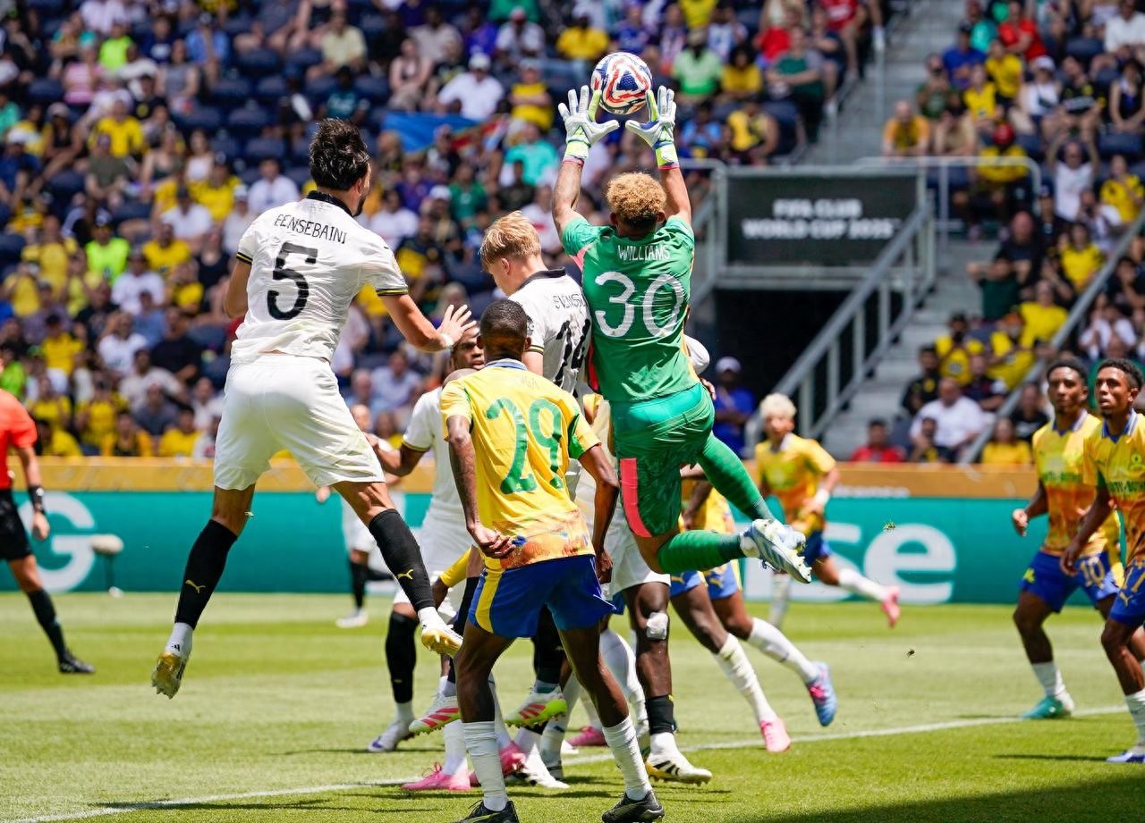 熊猫体育-今晚多特蒙德备战NBA季后赛，调整名单细节曝光，更衣室稳定，高层口径保持一致(西蒙斯nba)